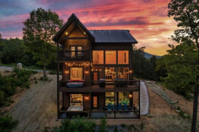 New Explorer's Hideaway,Mtn View, Firepit,Upscale